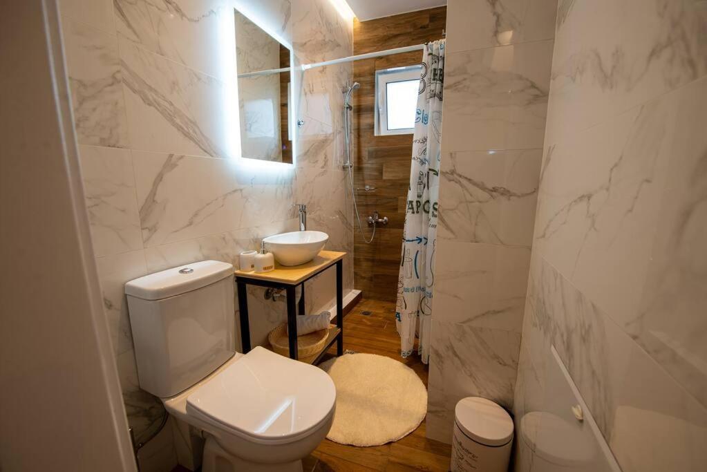Lemon Garden Stylish Private Apartment กาลามาตา ภายนอก รูปภาพ