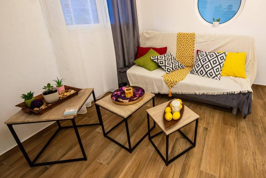 Lemon Garden Stylish Private Apartment กาลามาตา ภายนอก รูปภาพ