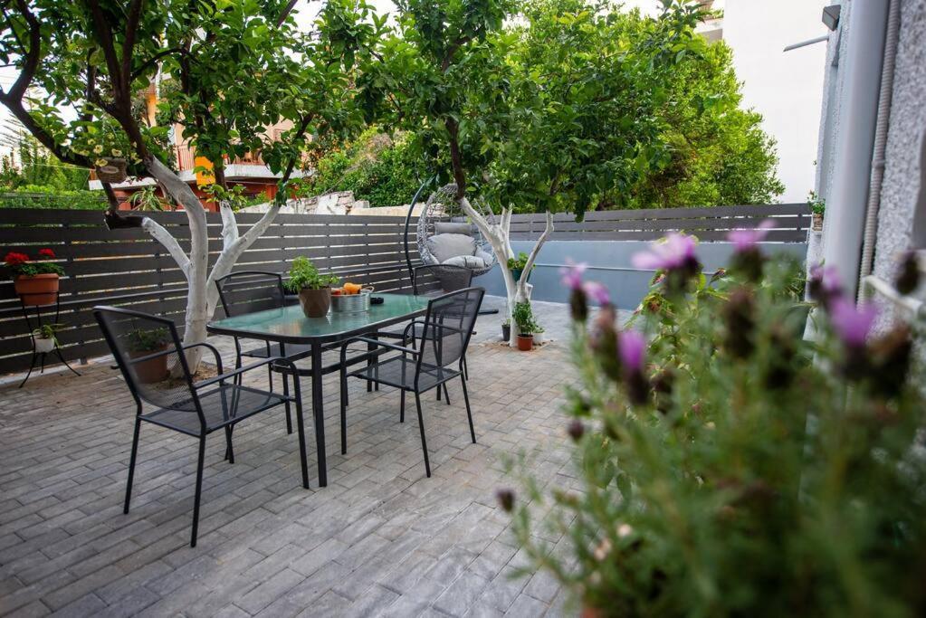 Lemon Garden Stylish Private Apartment กาลามาตา ภายนอก รูปภาพ