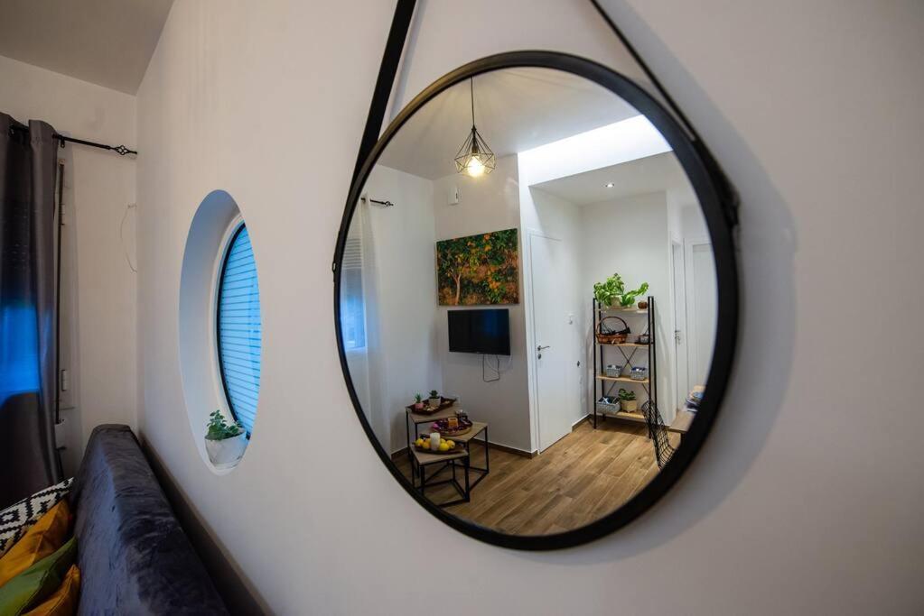 Lemon Garden Stylish Private Apartment กาลามาตา ภายนอก รูปภาพ